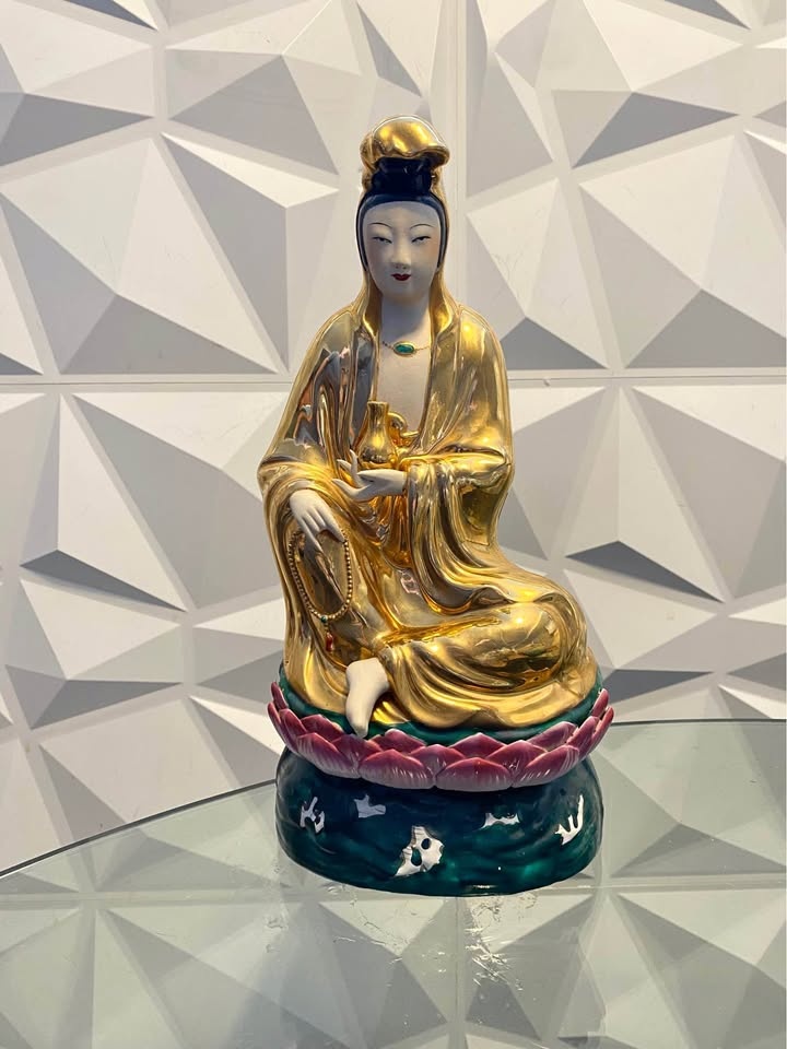Statue of Guanyin