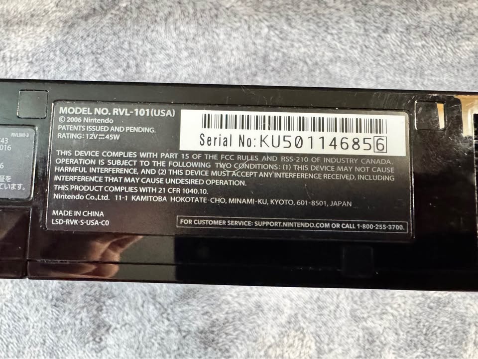 Black WII 2 player package - photo 4