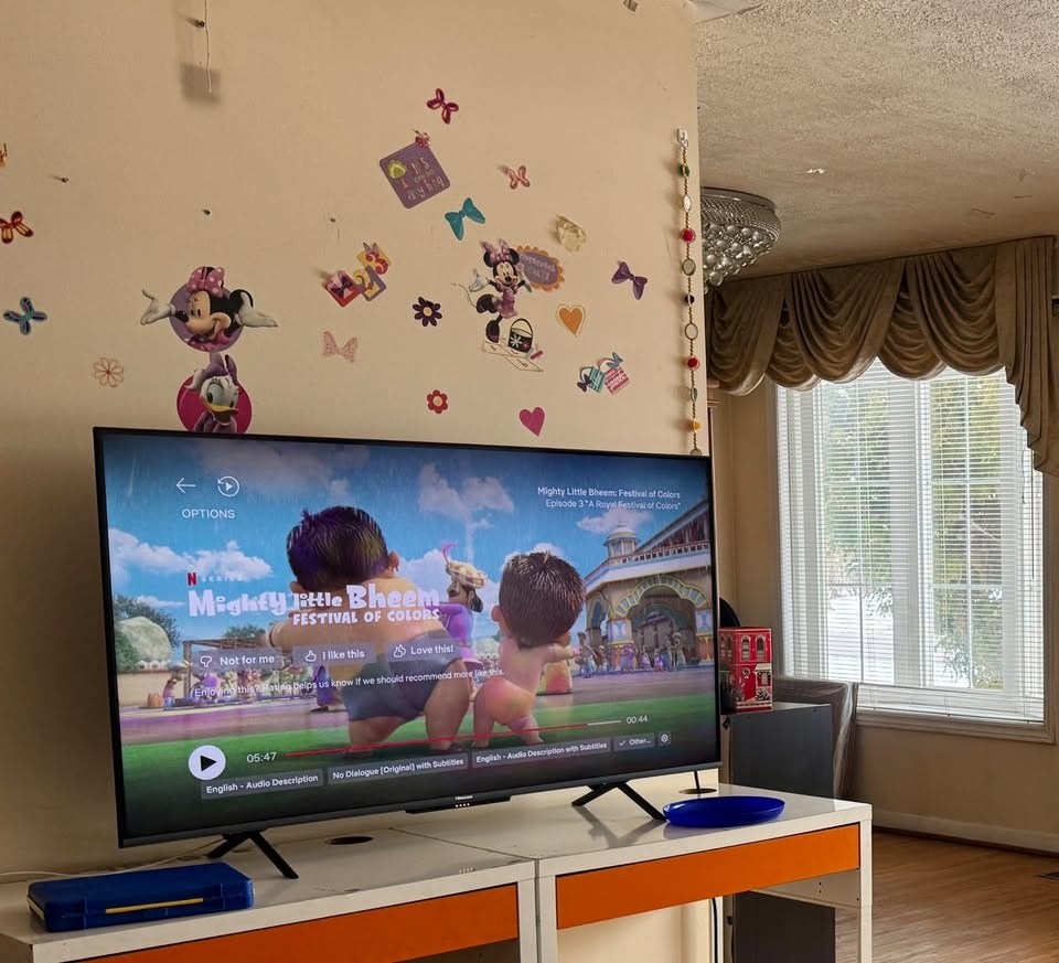 Hisense 50U68H - 50" 4K ULED Google TV (Canada Model) - photo 2