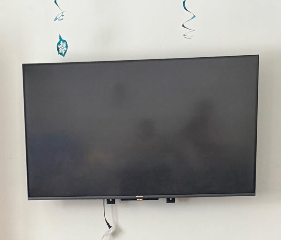 Hisense 50U68H - 50" 4K ULED Google TV (Canada Model) - photo 3