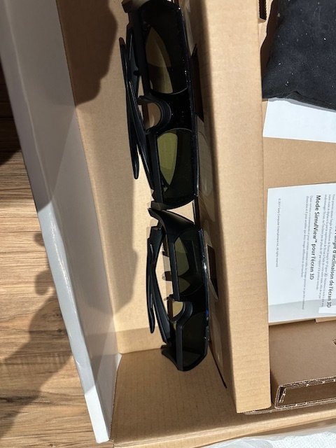 Sony PlayStation 3D monitor with glasses+manuel+original box - photo 4