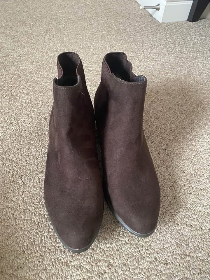 UnionBay Brown suede Ankleboots - photo 2