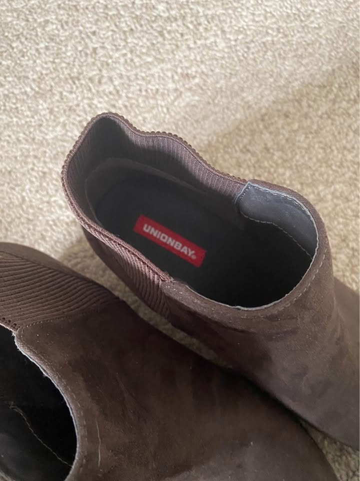 UnionBay Brown suede Ankleboots - photo 5