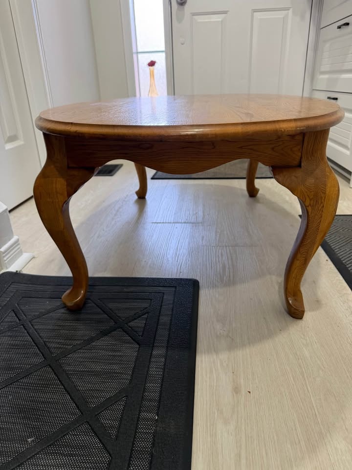 Wooden Coffee Table - photo 2