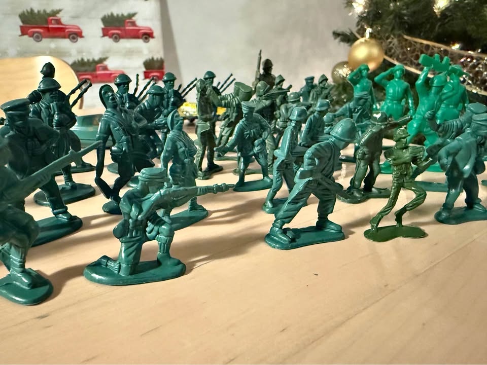Over 75 pcs mixed