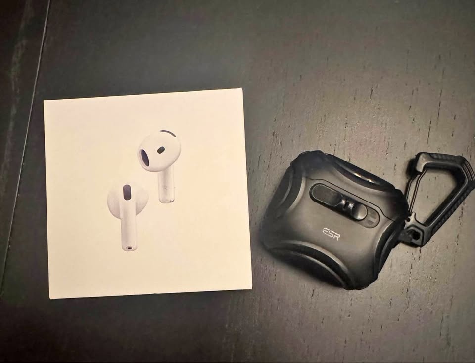 *AUTHENTIC AirPods 4 Active Noise Cancellation, With Case *Brand