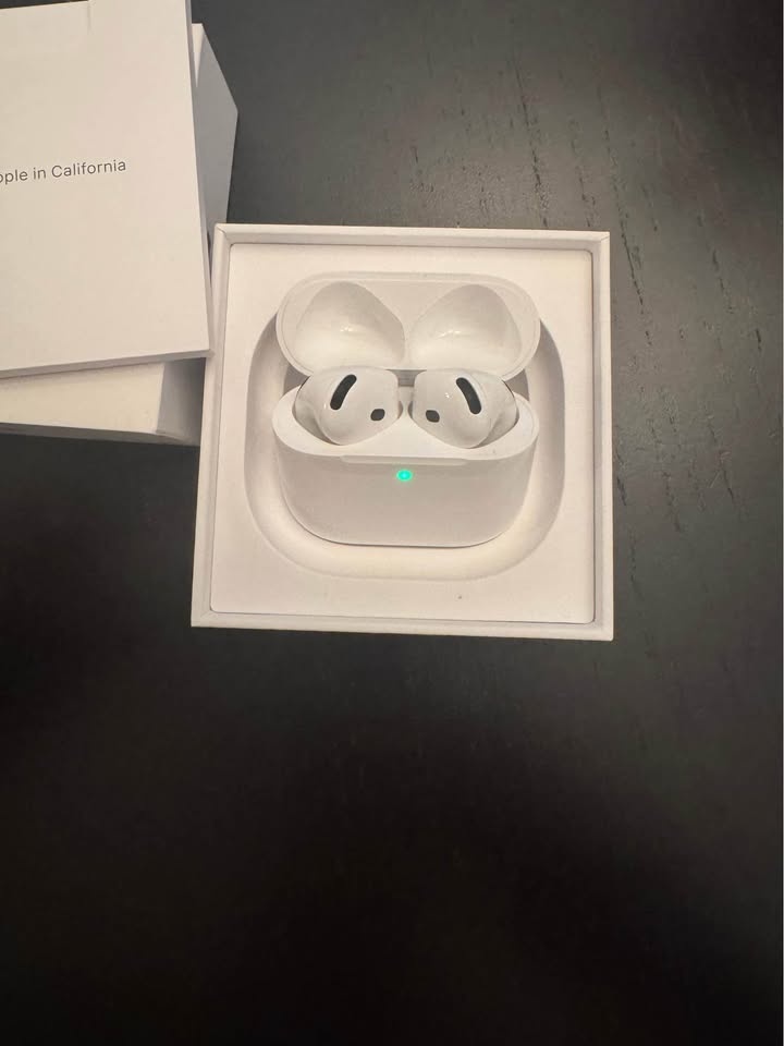 *AUTHENTIC AirPods 4 Active Noise Cancellation, With Case *Brand - photo 2