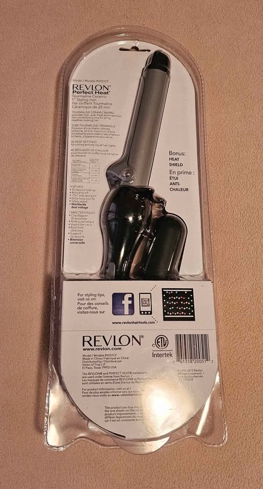 New Revlon Curling Iron $10 - photo 3