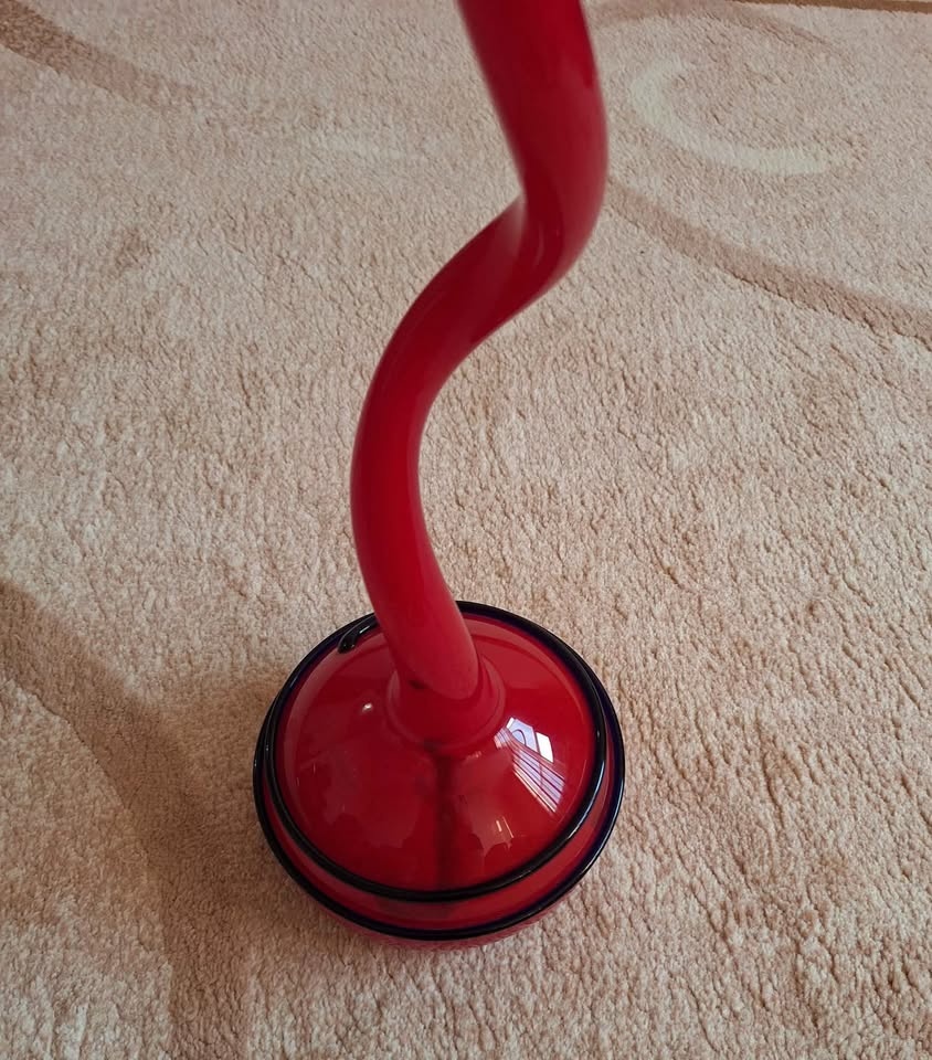 Art Glass Red Vase Twist Corkscrew Goose Neck 32.5" Tall - photo 5