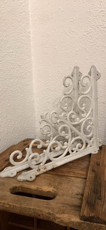 Vintage Home Accent Bundle: home decor individual or bundle - photo 2