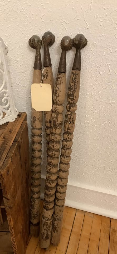 Vintage Home Accent Bundle: home decor individual or bundle - photo 3