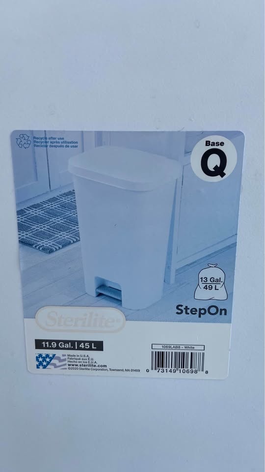 White Step Trash Bin – 12 Gallon (45L) – Great Condition - photo 4