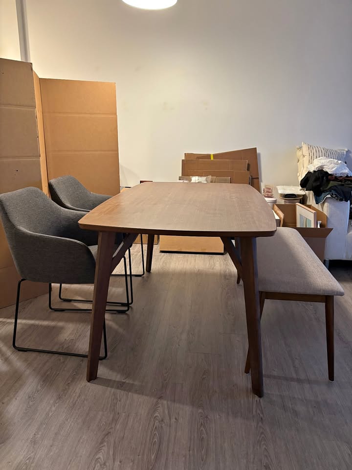 Dining Set (4 people)