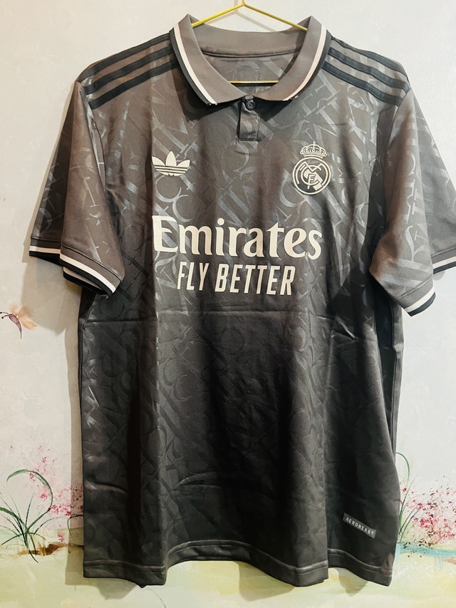 Real Madrid Polo Shirt! Size L - photo 2