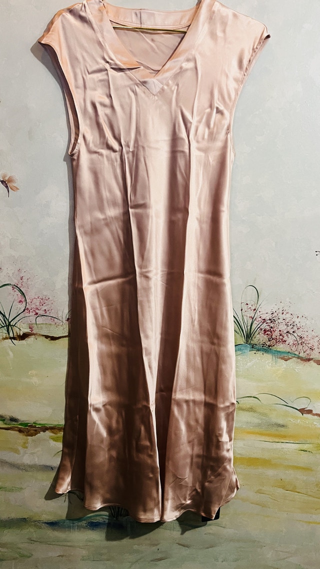 Pure Silk Cap Sleeve V-Neck Nightgown-Size S - photo 3