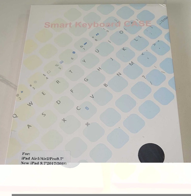 SMART KEYBOARD CASE - photo 3