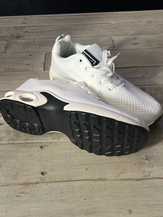 White Running Shoes! Size 7 - photo 2