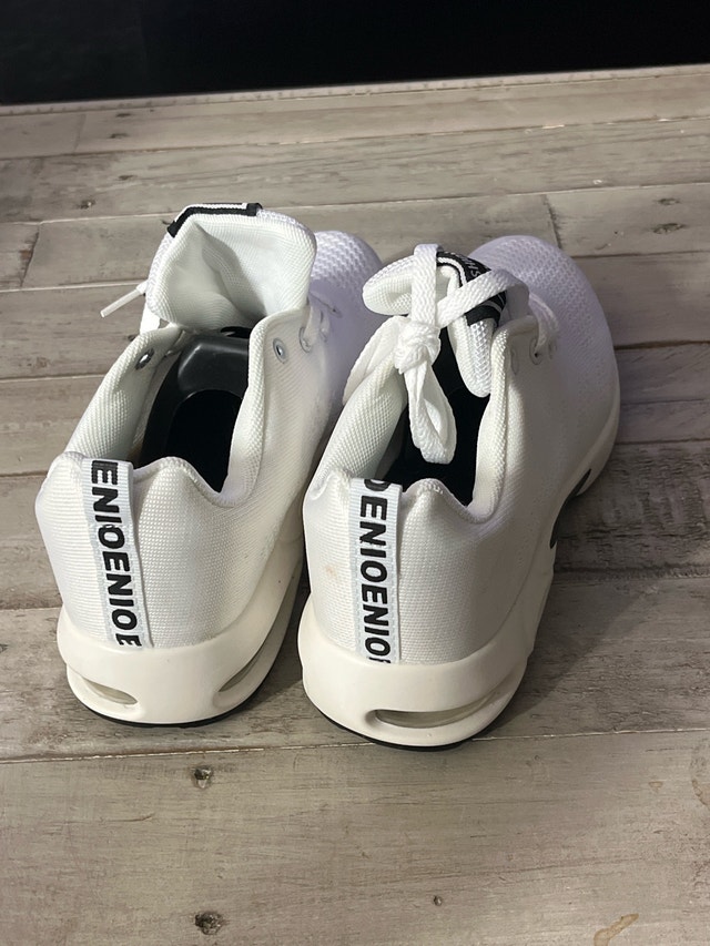 White Running Shoes! Size 7 - photo 4