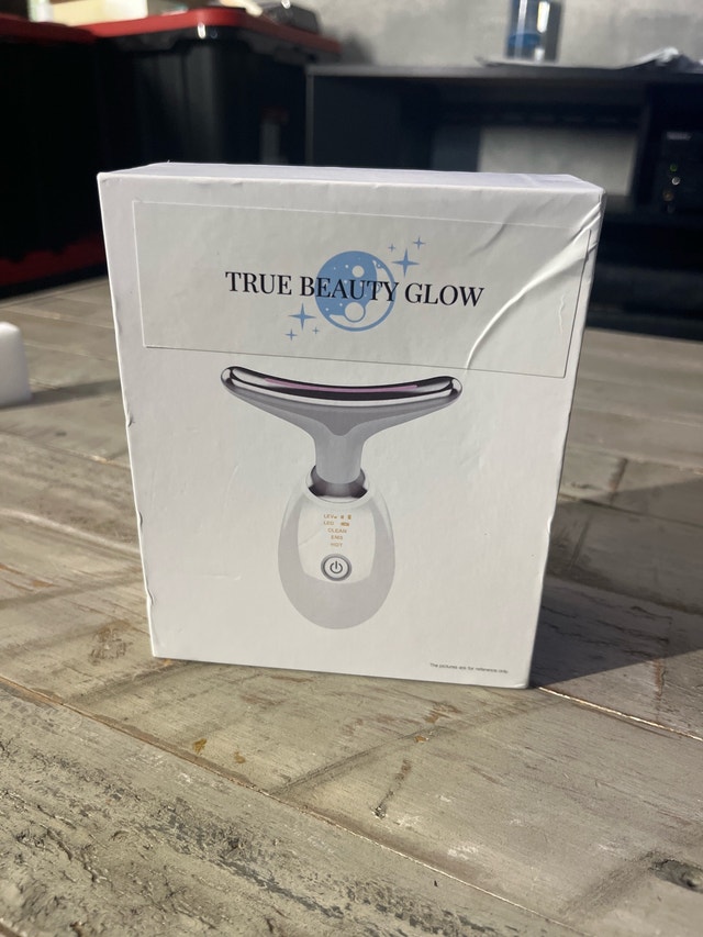 True Beauty Glow Light Instrument