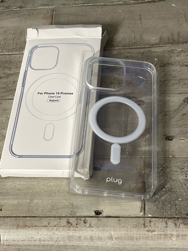 iPhone 15 Pro Max Clear Case - photo 3