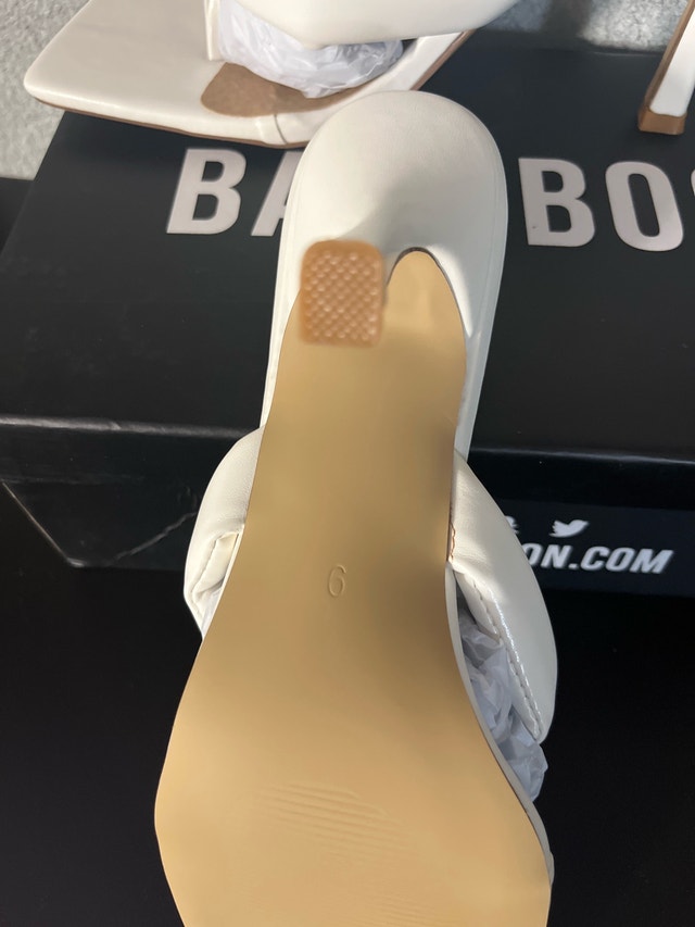 Babyboo White Heels-Size 6 - photo 3