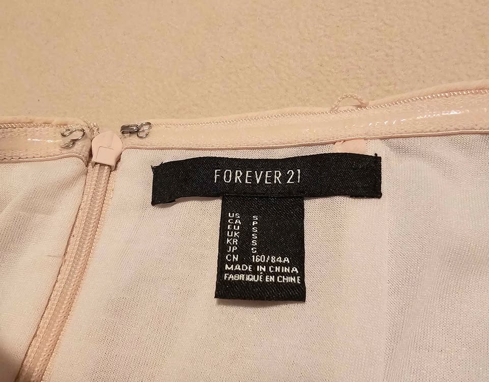 FREE! Gorgeous Forever 21 Size Small Pink Sequin Dress - photo 2
