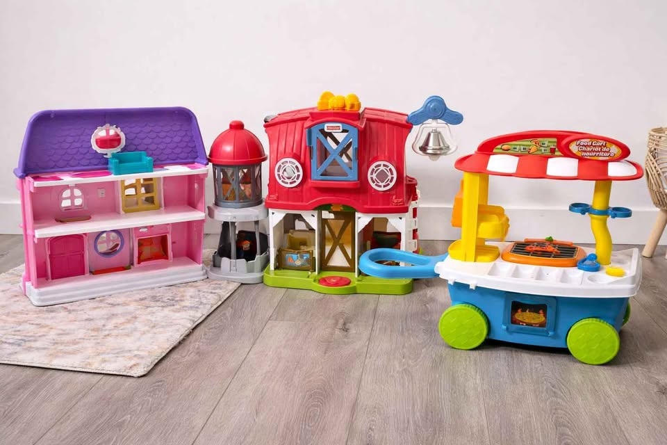 Kids Toy Bundle – Dollhouse, Farm & Food Cart Playsets