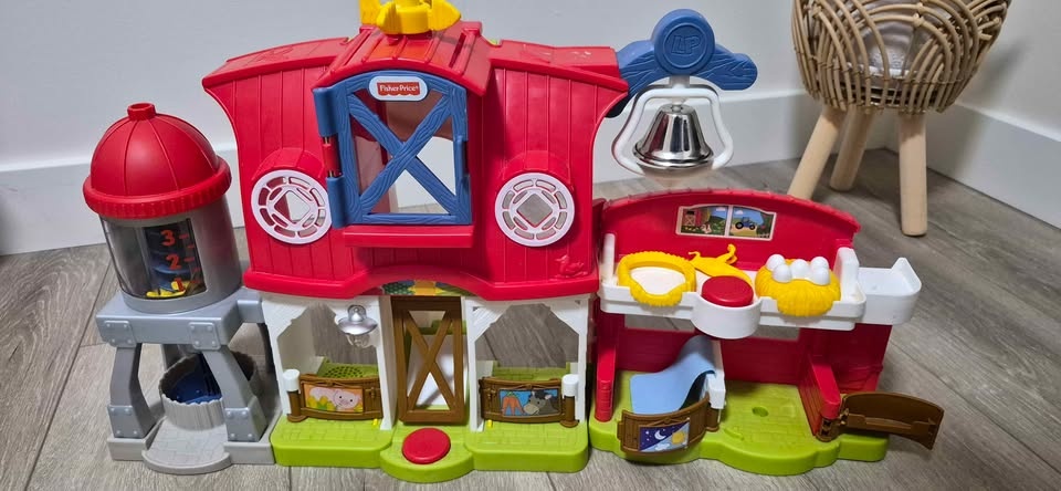 Kids Toy Bundle – Dollhouse, Farm & Food Cart Playsets - photo 5