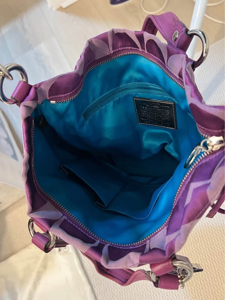 Purple Signature Tote Bag - photo 4