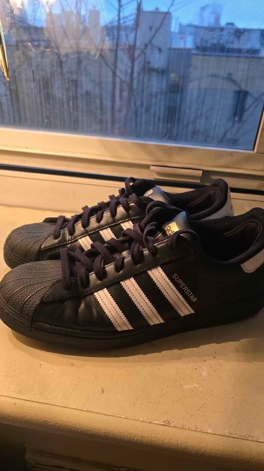 Used Men's Black Adidas Superstar Sneakers - Size 11.5 - photo 2