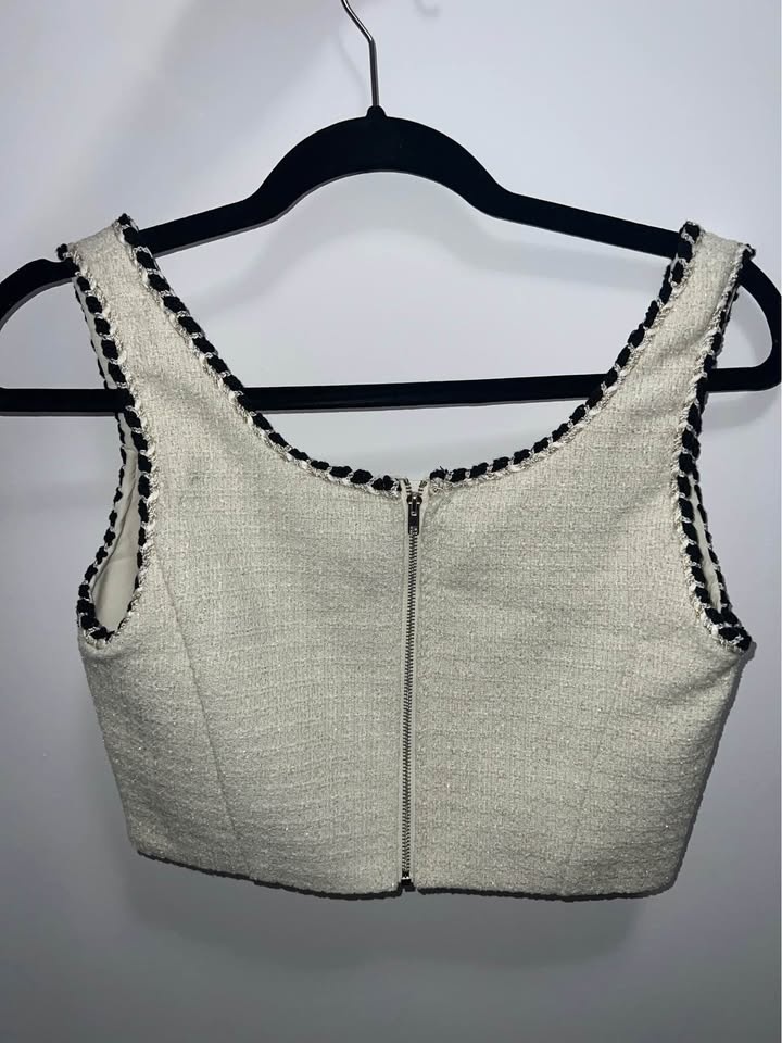 NEW- Tweed sleeveless top - photo 3