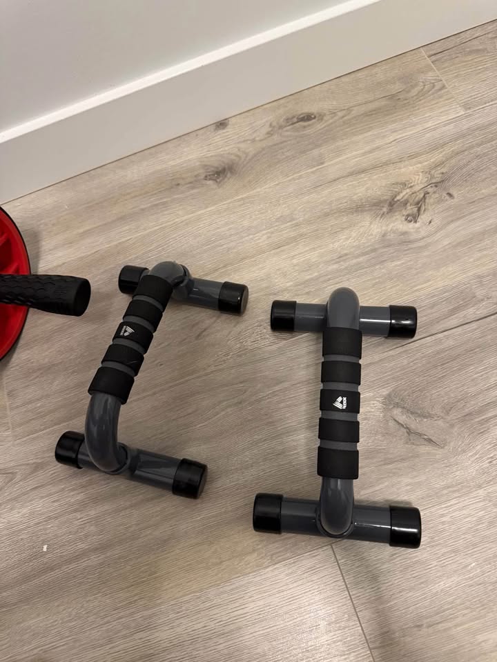 New Balance Ab wheel and RBX push up bars - photo 3