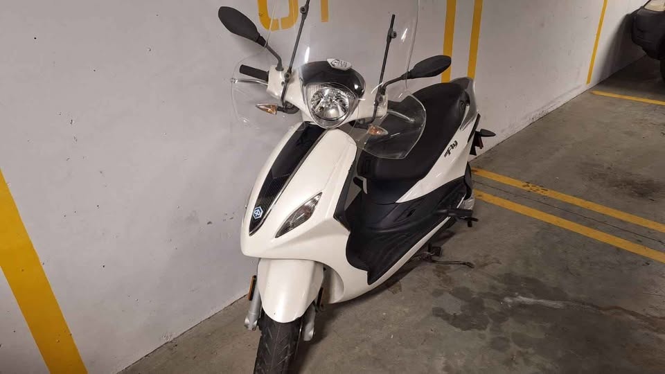2018 Piaggio Fly - photo 2