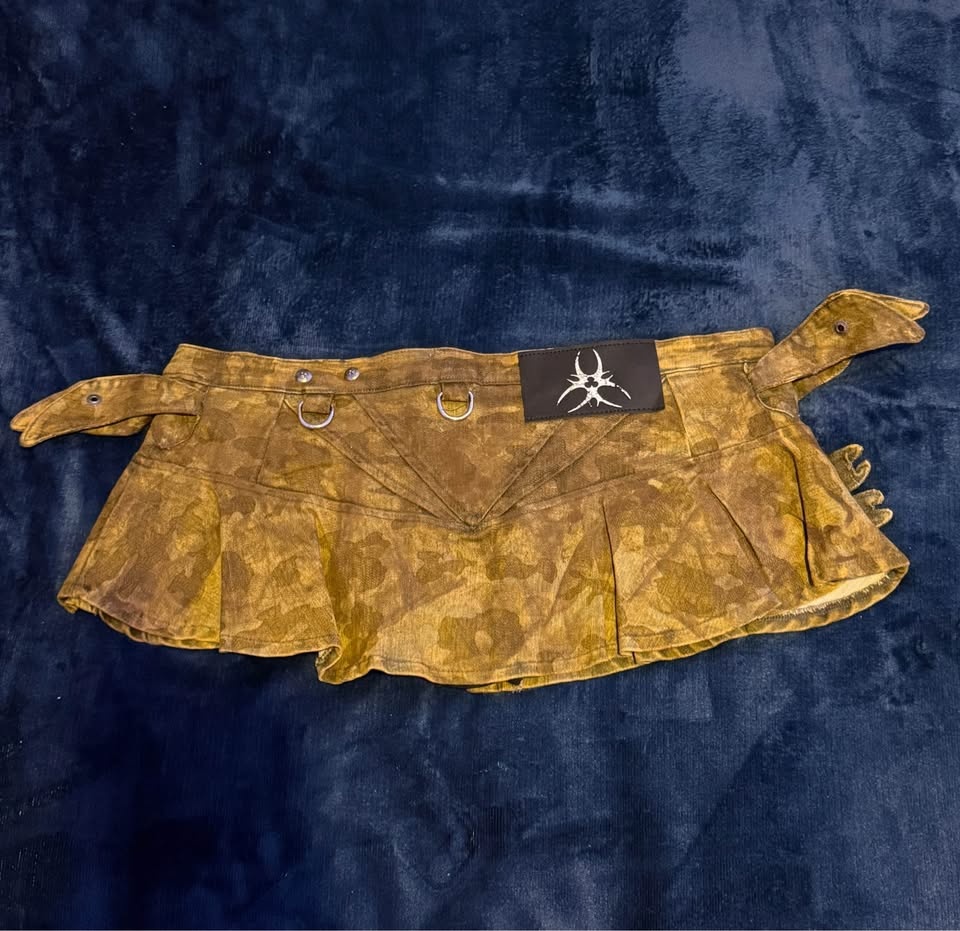 Brown waxed camo mini skirt - photo 2