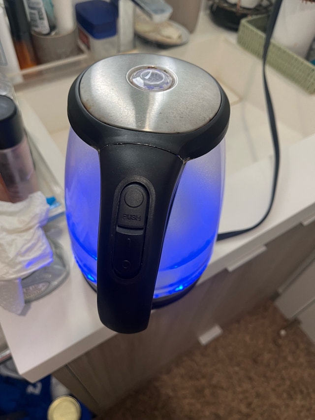 Salton Electric Kettle
