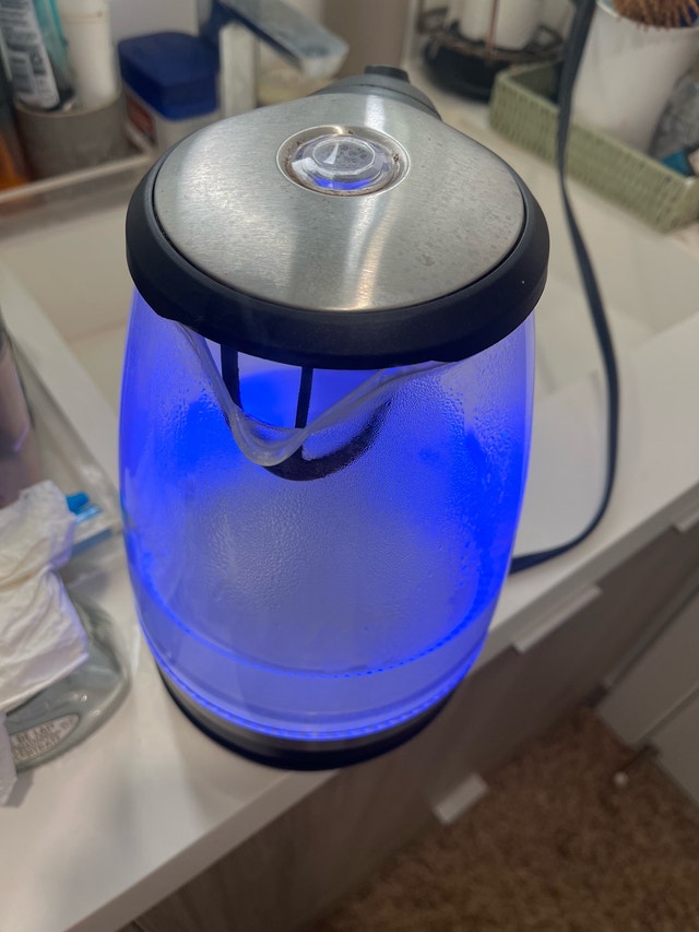 Salton Electric Kettle - photo 2