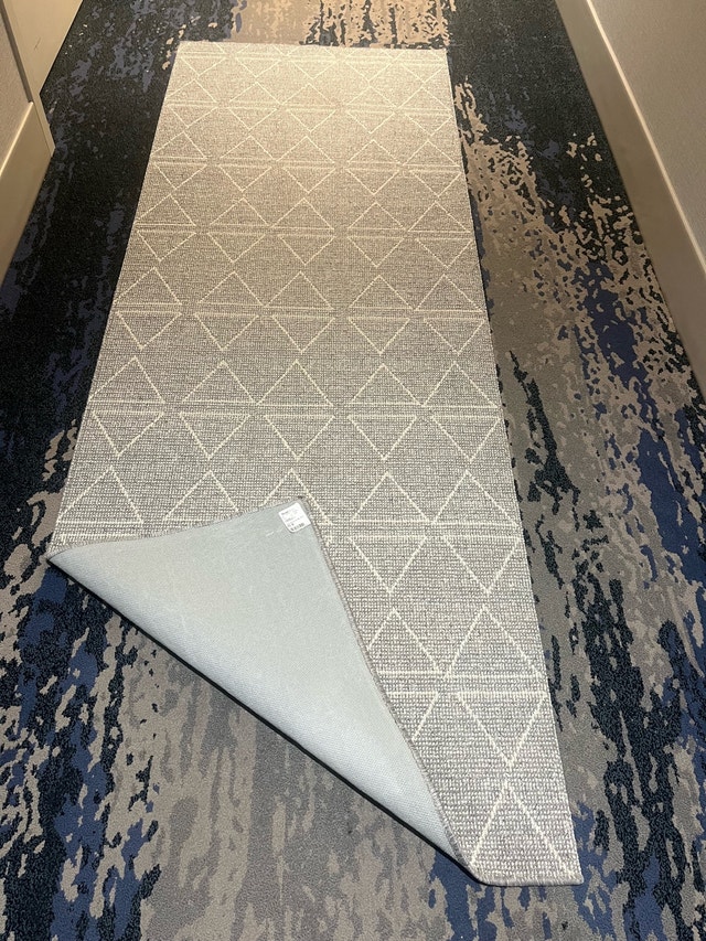 HomeSense Rug - photo 3