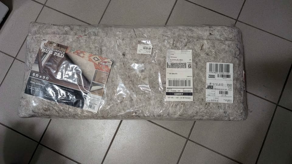 Rug mat, brand new never used - photo 2
