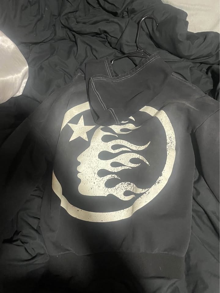hellstar hoodie - photo 3