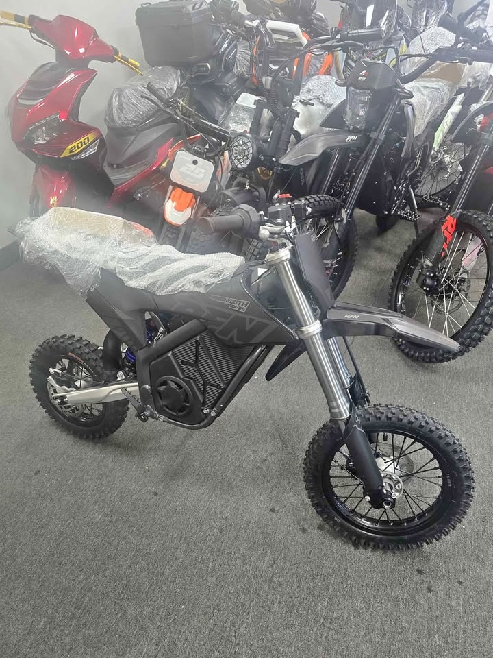 🎅📦🎄Kids Electric Dirtbike🎅📦🎄