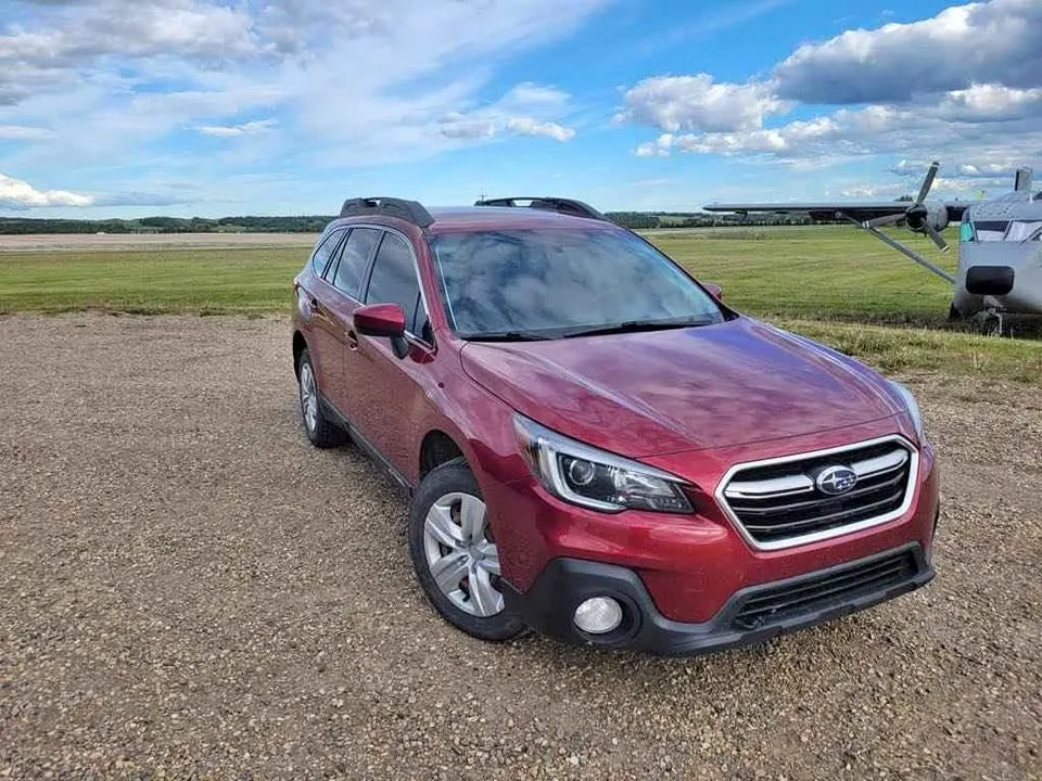 2018 Subaru Outback thumbnail