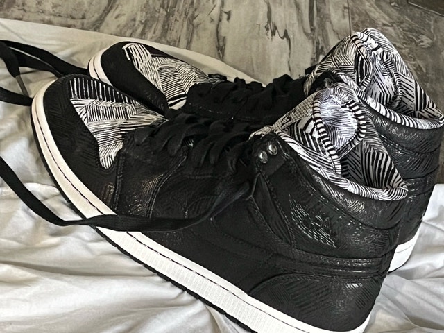 Air Jordan 1 BHM - photo 3