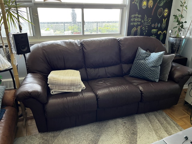 LEATHER COUCH RECLINER - photo 2