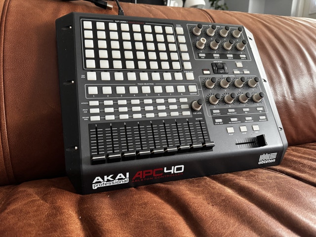 Akai APC40 Ableton Controller - photo 5