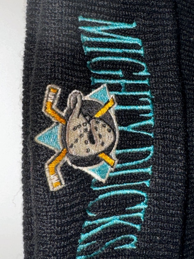 VINTAGE HAT