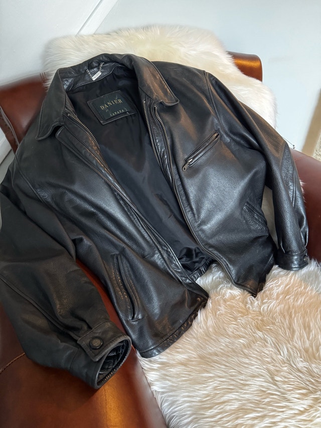 Danier Leather Jacket - photo 5