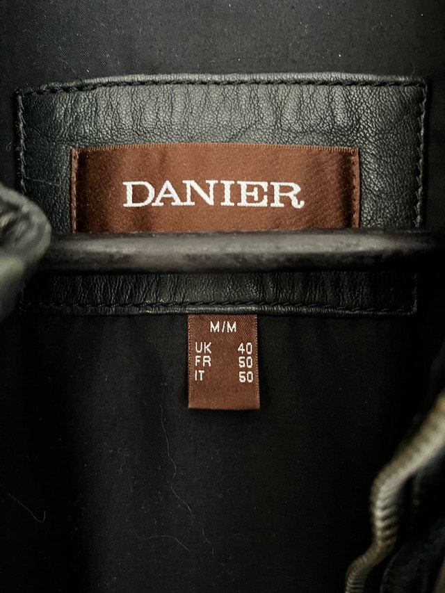 Danier Leather Jacket - photo 2