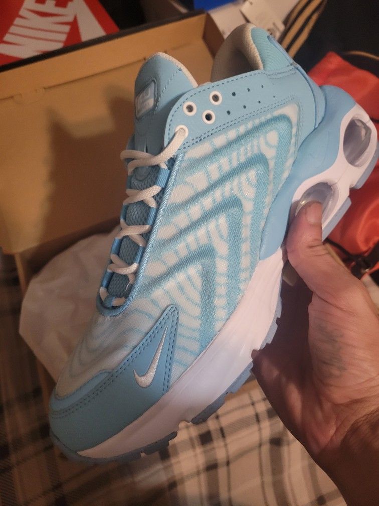 Nike Air Max Tw