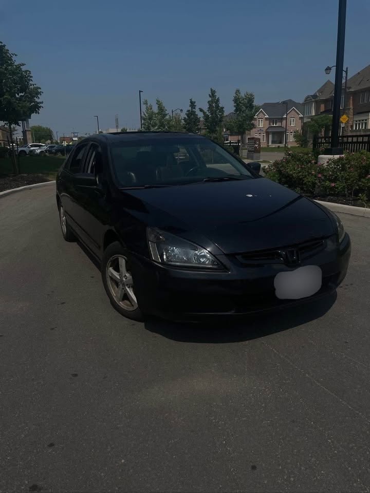 2004 Honda Accord - photo 2