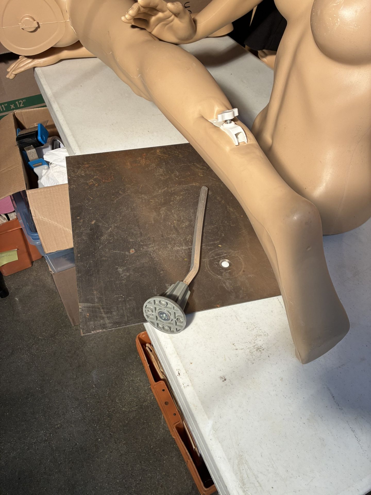 ****FULL BODY FEMALE MANNEQUIN*** - photo 4